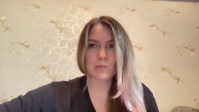 Snapshot of Milysoren chatting on March 1, 2026, 6:30 pm Milysoren online show from March 1, 2026, 6:30 pm