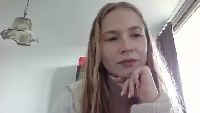 Snapshot of Feymaris chatting on February 5, 2026, 11:28 am Feymaris online show from February 5, 2026, 11:28 am