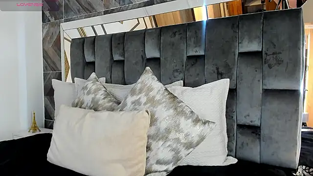 NaylaGrey online show from January 18, 2026, 12:08 pm