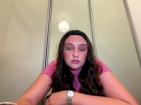 Snapshot of Playfulvixen25 chatting on October 1, 2025, 11:41 pm Playfulvixen25 online show from October 1, 2025, 11:41 pm