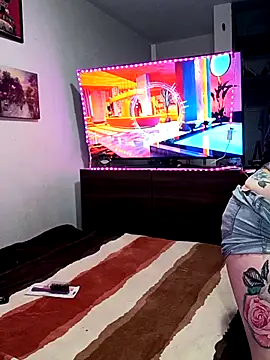 pinklajokr online show from November 9, 2025, 4:27 am