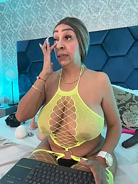 Angelina Roa online show from June 30, 2026, 2:28 pm