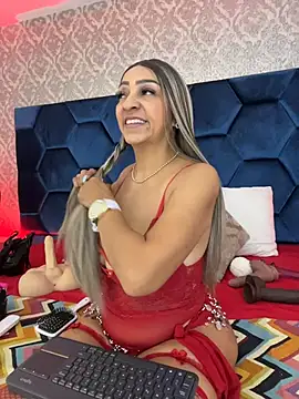 Angelina Roa online show from July 11, 2026, 2:39 pm