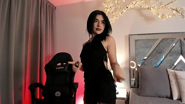 paulinabennet online show from October 14, 2025, 3:07 am