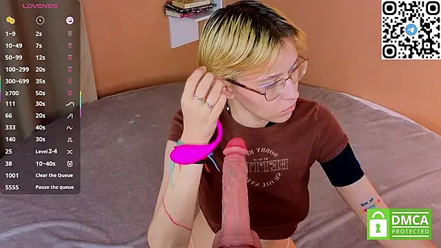 Sharlikiss online show from March 7, 2026, 3:17 pm