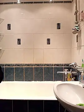 Conny Shellie online show from January 13, 2026, 2:48 am