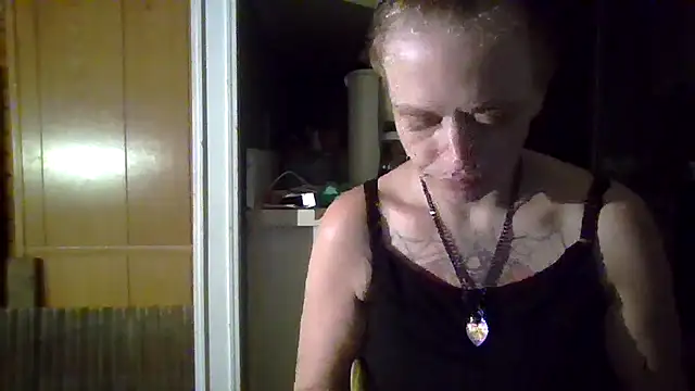 Snapshot of fuqmeovrplz chatting on September 29, 2025, 12:28 am fuqmeovrplz online show from September 29, 2025, 12:28 am