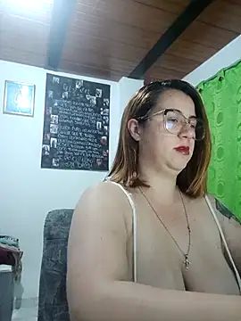 Venenodulce online show from October 11, 2025, 3:18 am