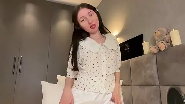 AnaMoonlight online show from March 7, 2026, 8:54 am