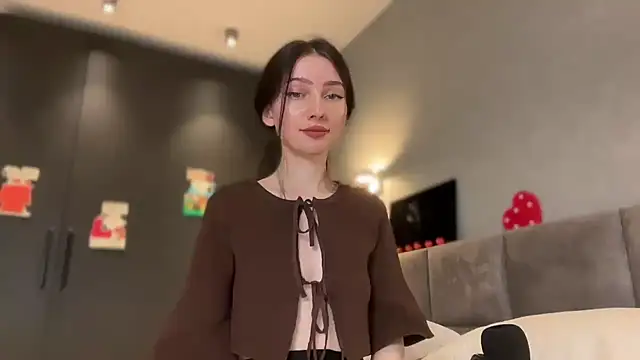 AnaMoonlight online show from November 23, 2025, 10:47 am