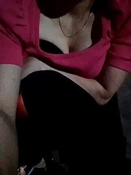 nhinhi-sexy online show from December 13, 2025, 9:54 pm