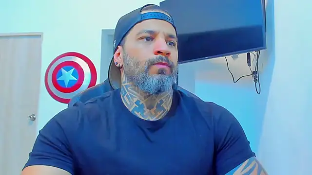 JoshRigby online show from December 14, 2025, 7:19 pm