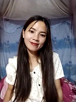 Snapshot of lmc-zz chatting on May 7, 2026, 1:25 pm lmc-zz online show from May 7, 2026, 1:25 pm