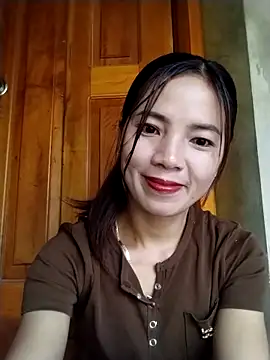 Snapshot of lmc-zz chatting on May 15, 2026, 10:52 pm lmc-zz online show from May 15, 2026, 10:52 pm