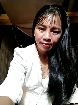 Snapshot of lmc-zz chatting on October 17, 2025, 11:50 pm lmc-zz online show from October 17, 2025, 11:50 pm