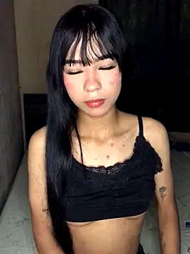 lachina m online show from September 27, 2025, 6:58 pm