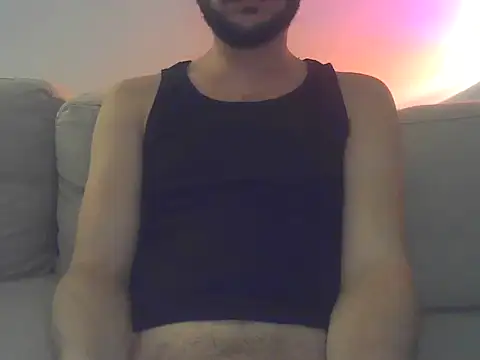 Snapshot of bigcoconut333 chatting on October 7, 2025, 6:09 pm bigcoconut333 online show from October 7, 2025, 6:09 pm