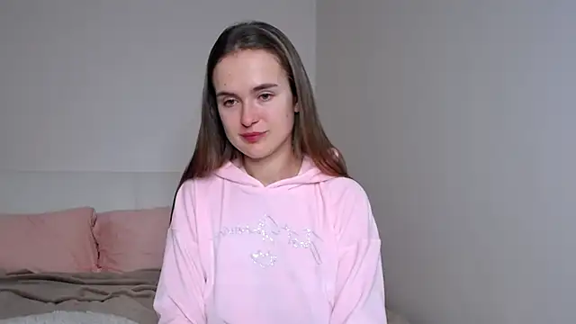 LilMary  online show from December 15, 2025, 8:25 pm