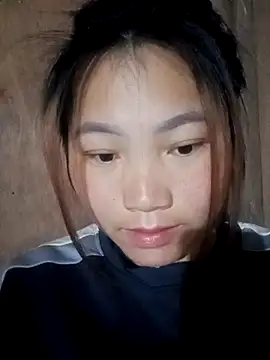 min-xinh online show from February 1, 2026, 8:29 pm