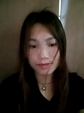 min-xinh online show from October 19, 2025, 9:23 am