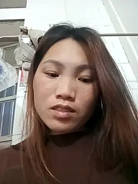 min-xinh online show from November 29, 2025, 2:06 pm