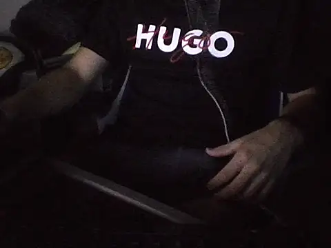 AlbertoRuiz086 online show from September 29, 2025, 6:31 am