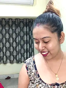 Hot Misti 69 online show from May 13, 2026, 4:36 pm