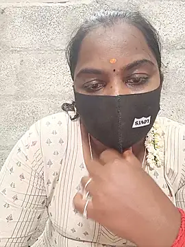 Snapshot of Tamil_Hot_Sindhu chatting on June 1, 2026, 4:06 pm Tamil Hot Sindhu online show from June 1, 2026, 4:06 pm