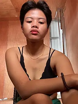 Obre17 online show from February 13, 2026, 2:44 am