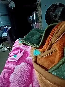 Lona2525 online show from February 10, 2026, 8:41 pm