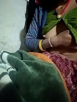 Lona2525 online show from April 8, 2026, 9:16 pm