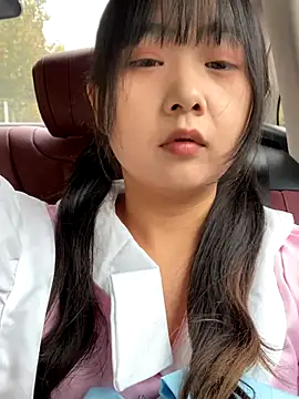 Snapshot of tiantian-26 chatting on October 3, 2025, 2:37 am tiantian-26 online show from October 3, 2025, 2:37 am