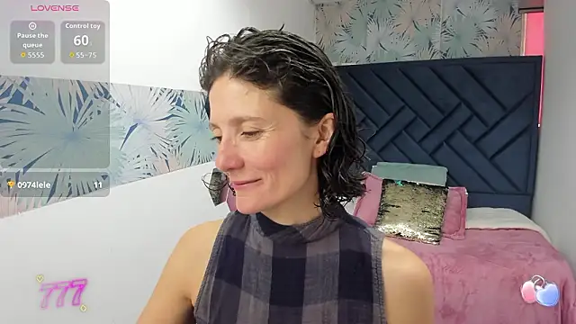 Valery More   online show from March 19, 2026, 1:22 pm