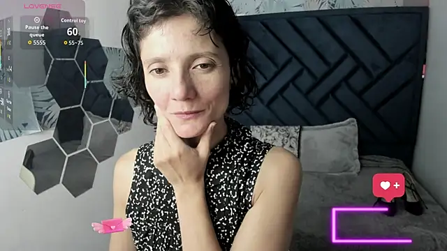 Valery More   online show from December 22, 2025, 11:54 am