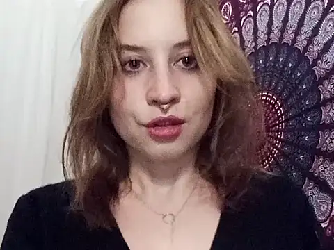 AdalynKiss online show from October 10, 2025, 6:09 pm