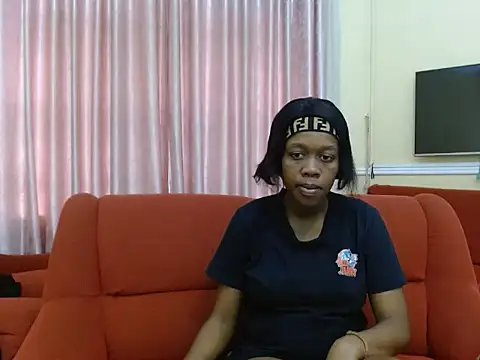 Snapshot of stormyza chatting on October 14, 2025, 2:28 pm stormyza online show from October 14, 2025, 2:28 pm