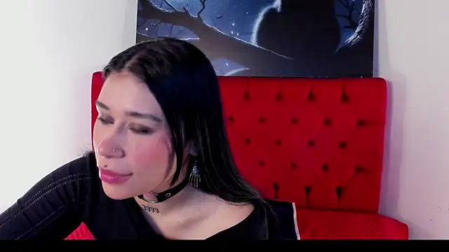 Snapshot of SusanVilla chatting on December 4, 2025, 3:22 pm SusanVilla online show from December 4, 2025, 3:22 pm