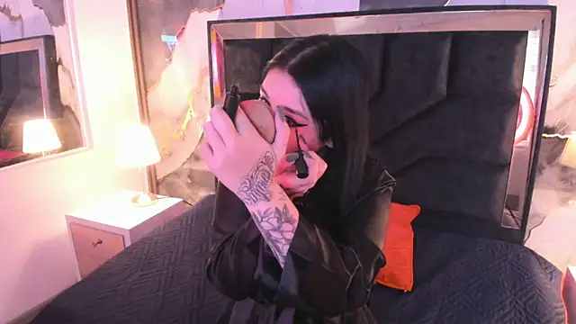 Snapshot of SusanVilla chatting on February 16, 2026, 7:45 pm SusanVilla online show from February 16, 2026, 7:45 pm