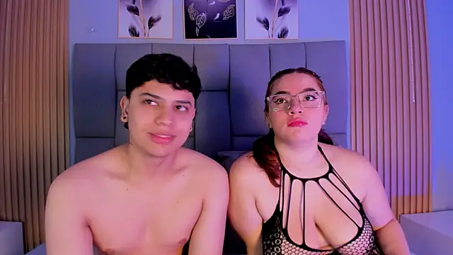 Kandyfrees  online show from October 24, 2025, 11:31 am