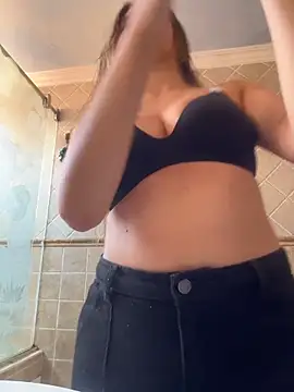 Miia Millerr online show from December 21, 2025, 4:30 pm