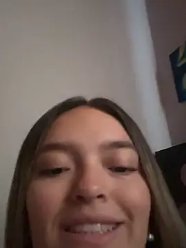 Miia Millerr online show from October 31, 2025, 11:18 am