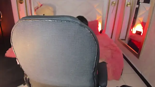 i kristi online show from February 25, 2026, 8:19 pm