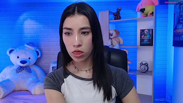 koyuki san online show from October 28, 2025, 7:13 pm