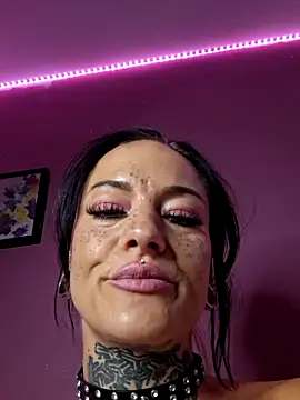 Peach420live online show from July 25, 2026, 1:24 am