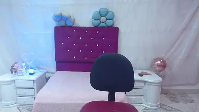 SaharaJohson online show from October 20, 2025, 2:02 am