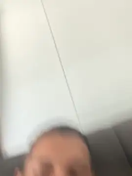 MCLZK online show from April 18, 2026, 2:08 pm