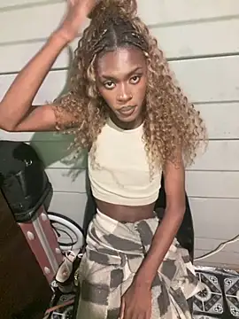 gingergirl67  online show from November 3, 2025, 9:18 pm