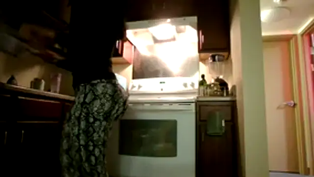 bellacagyal online show from November 25, 2025, 4:24 am