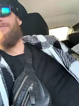 GoldenPussy1329 online show from January 15, 2026, 10:40 am