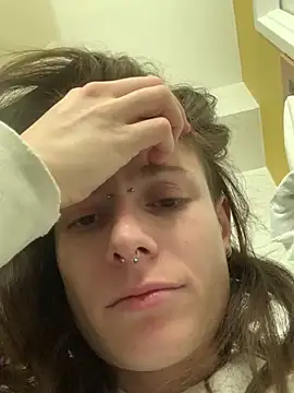 GoldenPussy1329 online show from February 14, 2026, 1:00 pm